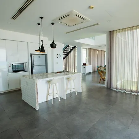 Ocean Villas Da Nang Exterior photo
