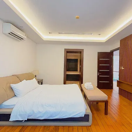 Ocean Villas Da Nang Exterior photo