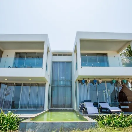 Ocean Villas Da Nang Exterior photo