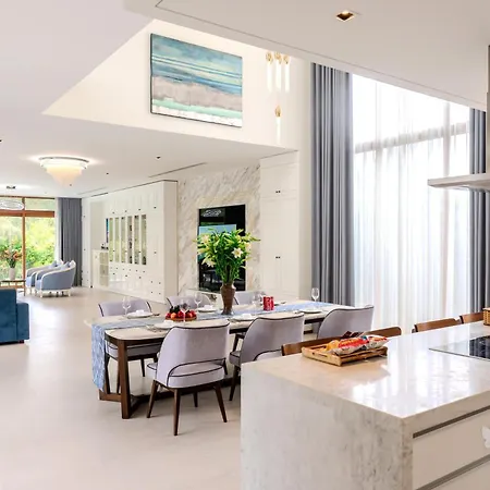 Ocean Villas Da Nang Exterior photo